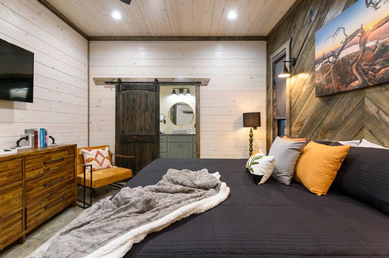 ברוקן בו Unwind In Style! *New* Sip And Stay Hideaway מראה חיצוני תמונה